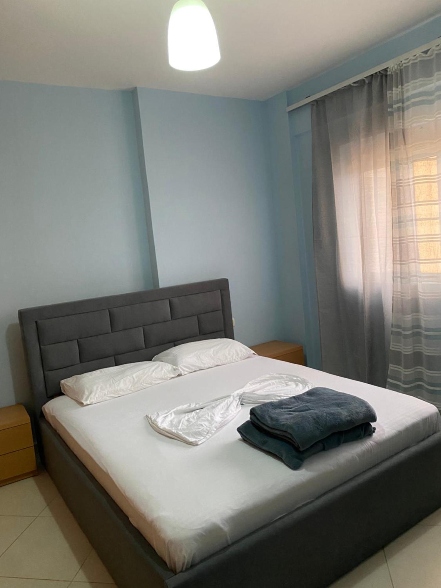 Titi'S Apartment Saranda ภายนอก รูปภาพ